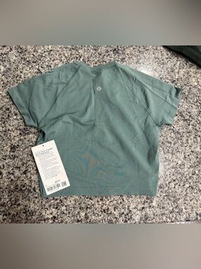 Lululemon Swiftly Tech Cropped Short-Sleeve 2.0 Spandex Stripe Tidewater Teal